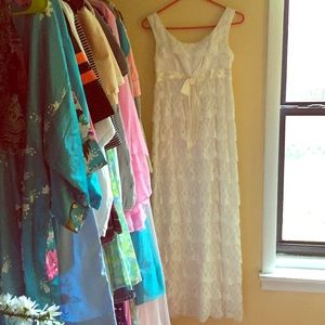 LAST CHANCE Vintage layered white dress